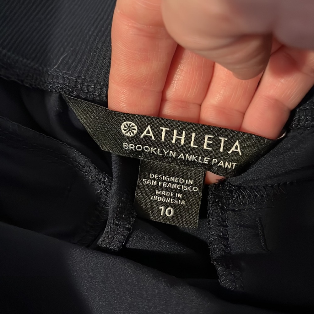 Athleta Brooklyn Ankle Pant Navy Blue Pre-owned Excellent Condition